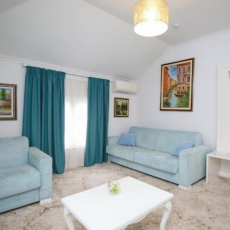 Art Hotel Tiranë Eksteriør bilde