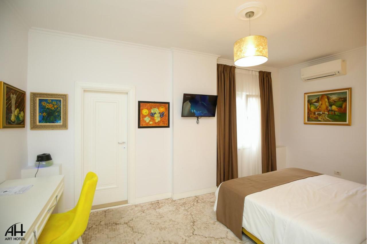 Art Hotel Tiranë Eksteriør bilde
