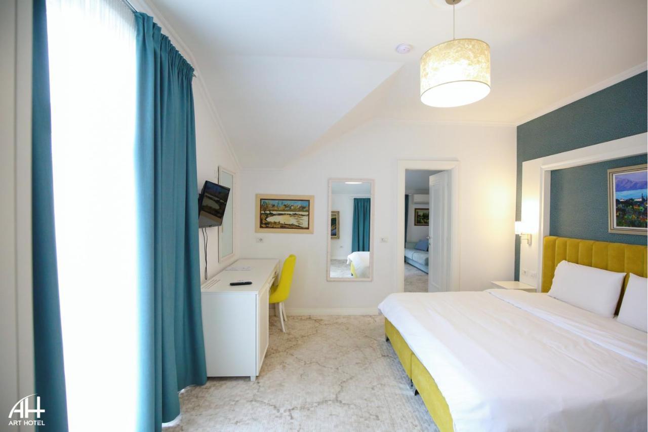 Art Hotel Tiranë Eksteriør bilde