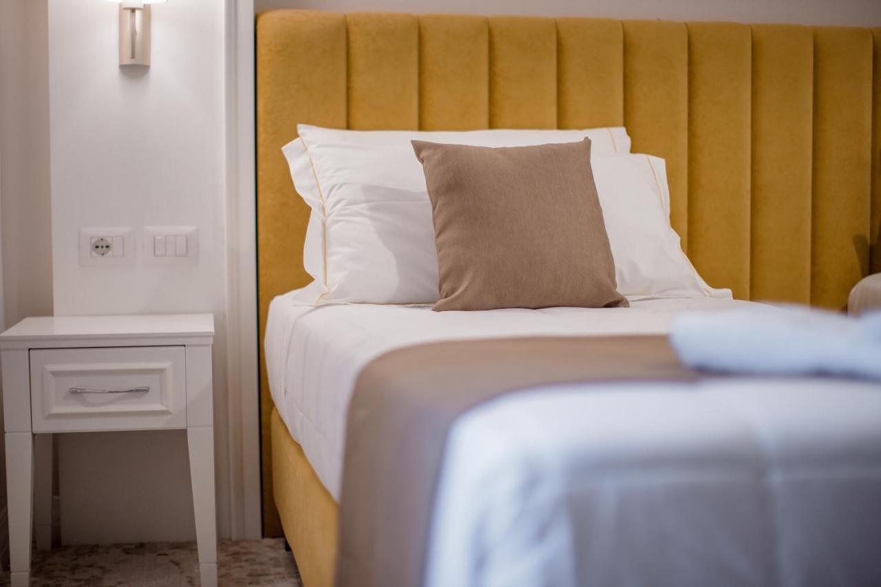 Art Hotel Tiranë Eksteriør bilde