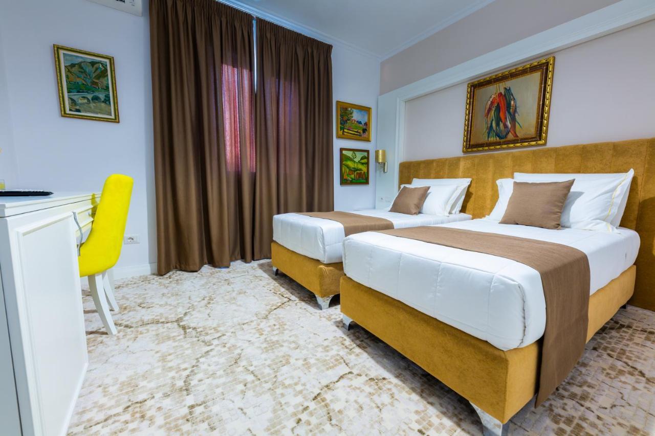 Art Hotel Tiranë Eksteriør bilde