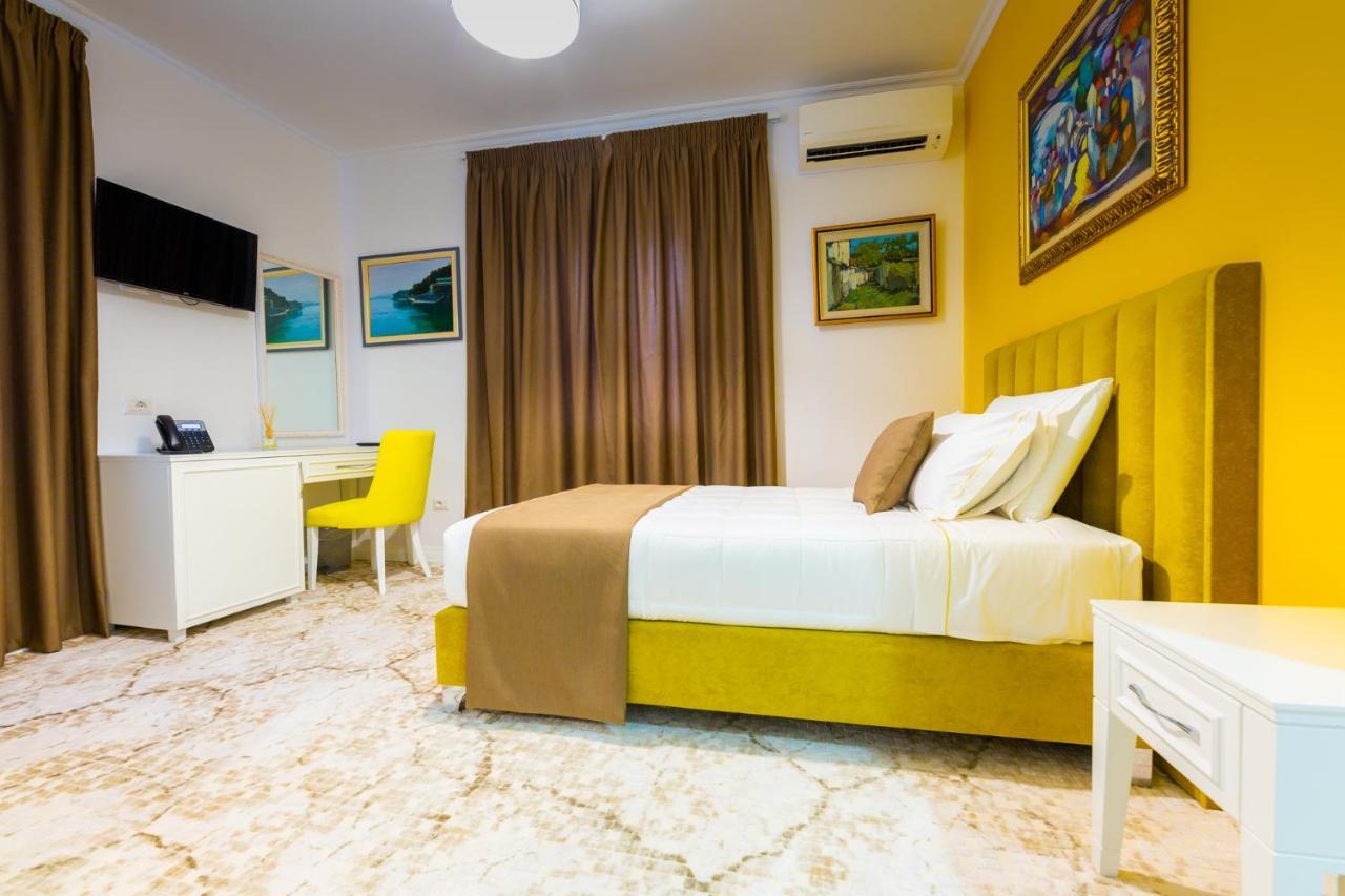 Art Hotel Tiranë Eksteriør bilde