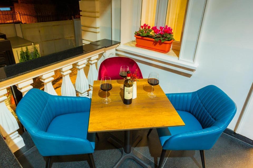 Art Hotel Tiranë Eksteriør bilde